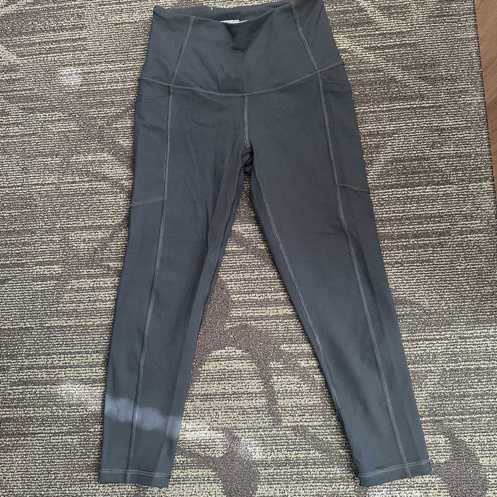 Victoria Secret Crop Leggings